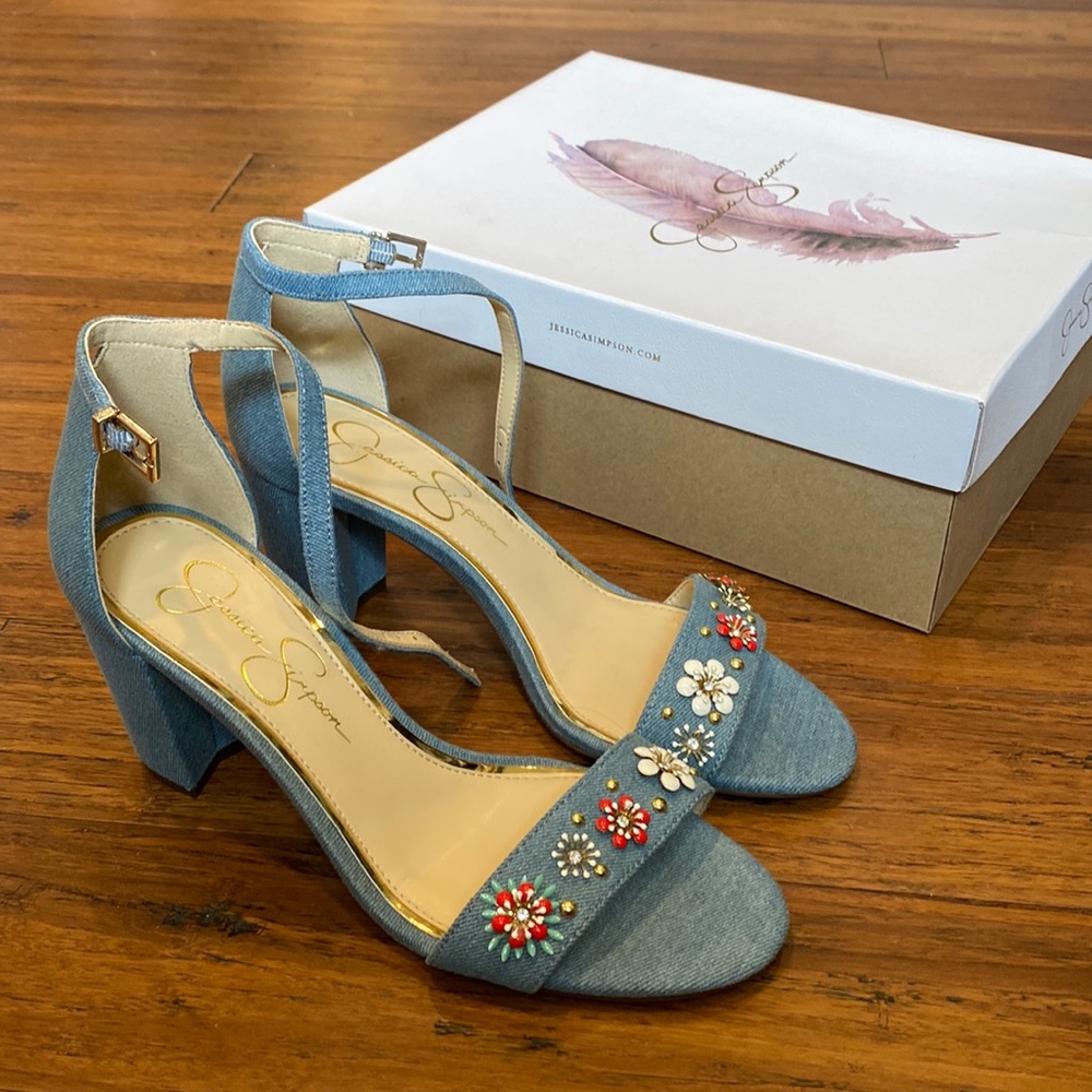 Jessica Simpson heels